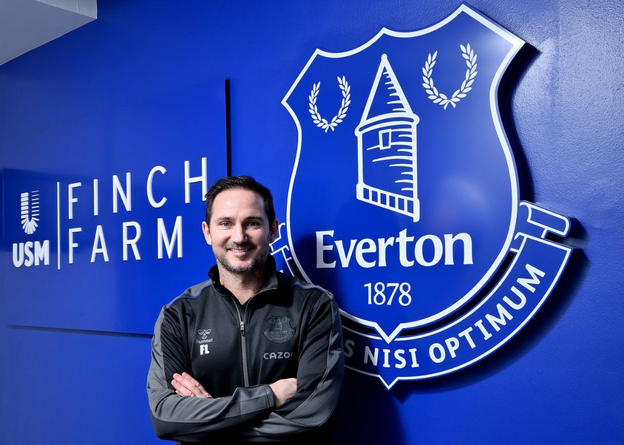 Frank Lampard prend les rènes d’Everton.