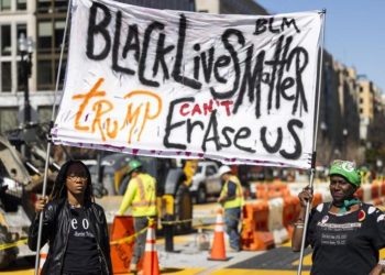Une fresque murale “Black Lives Matter” retirée de Washington