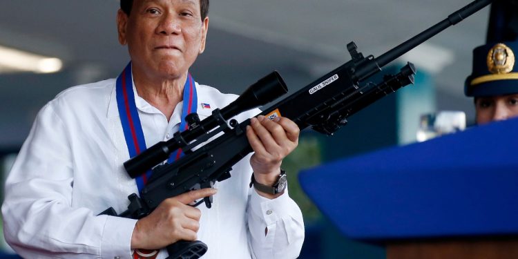 L’ancien président philippin Rodrigo Duterte arrêté pour crimes contre l’humanité