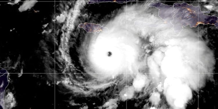 L’ouragan Melissa de catégorie 5 provoque des dégâts, Haïti reste en alerte maximale