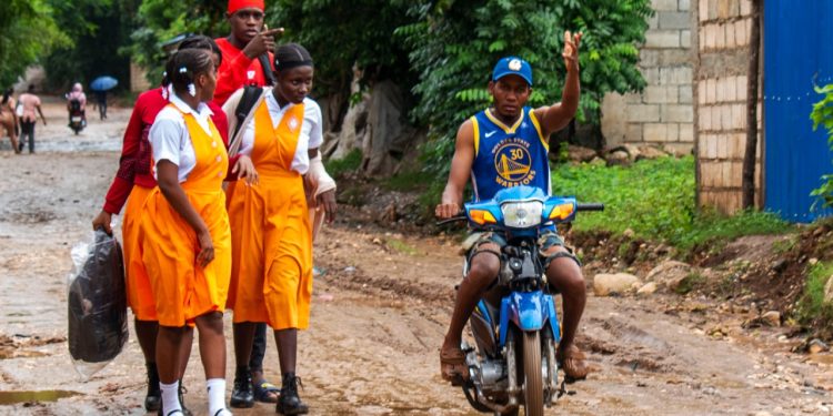 Melissa | Alerte Rouge sur cinq Départements : la reprise précipitée des cours dans le département du Sud-Est