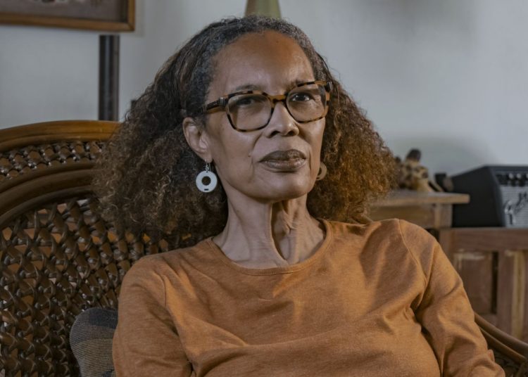 Yanick Lahens remporte le Grand Prix du Roman de l’Académie Francaise 2025 pour Passagères de nuit