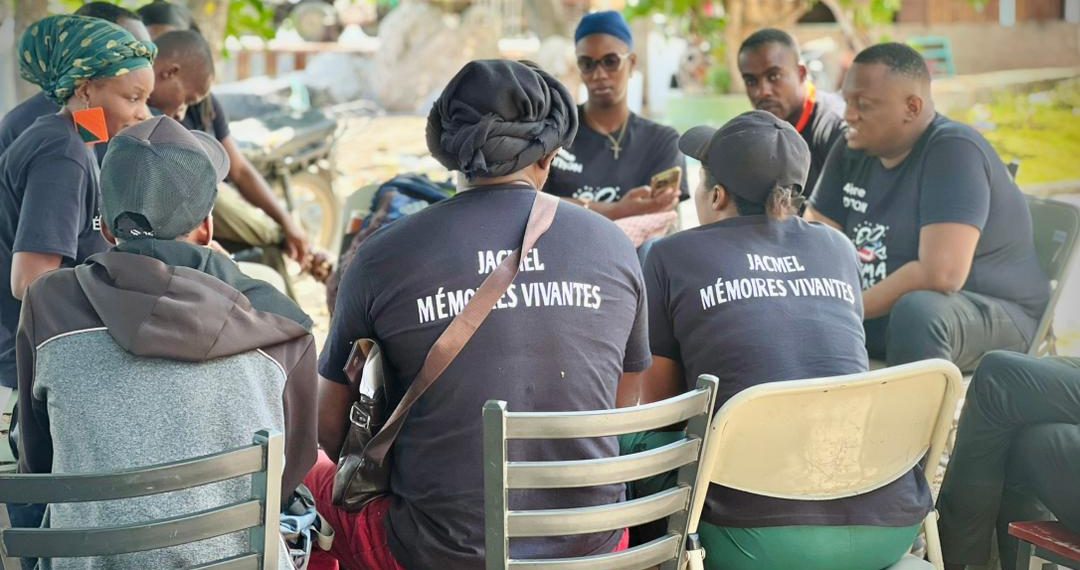 Cinéma Nous forme 30 jeunes à la production de films documentaires à Jacmel