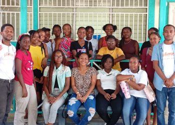 Plimay Éditions mène « Le Grand Complot pour la Culture » à travers des ateliers d’écriture dans des écoles de Jacmel